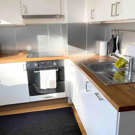 公寓 Hhh Hideaway In Helsinki, Free Parking, Close To Lauttasaari Metro