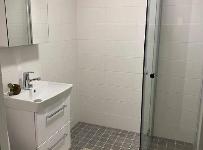 Hhh Hideaway In Helsinki, Free Parking, Close To Lauttasaari Metro Apartmán