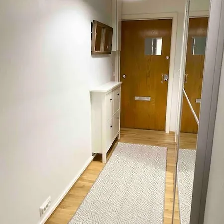 Daire Hhh Hideaway In Helsinki, Free Parking, Close To Lauttasaari Metro *